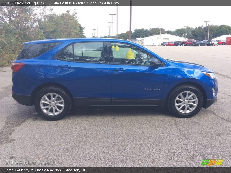 Kinetic Blue Metallic / Medium Ash Gray 2019 Chevrolet Equinox LS