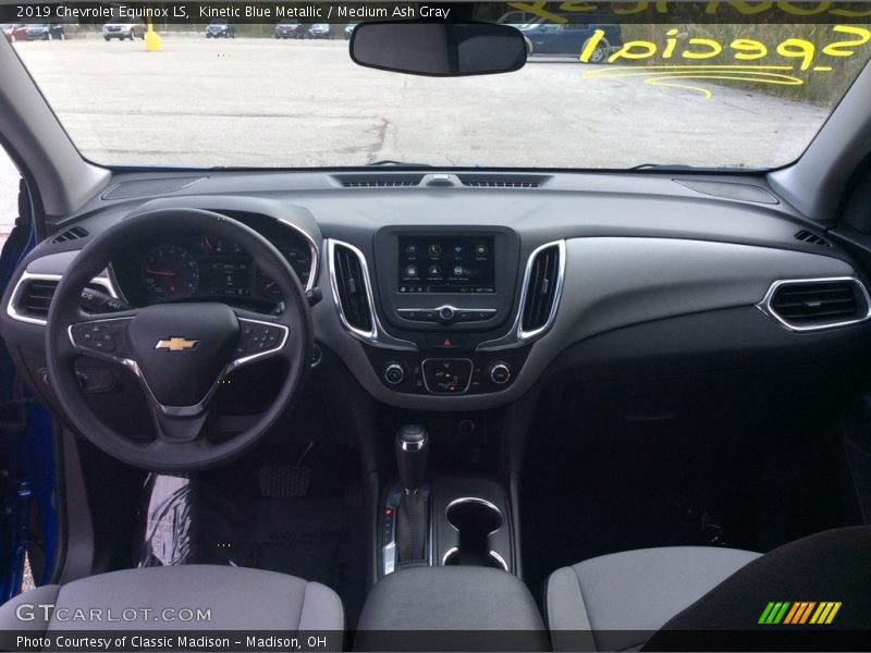 Kinetic Blue Metallic / Medium Ash Gray 2019 Chevrolet Equinox LS