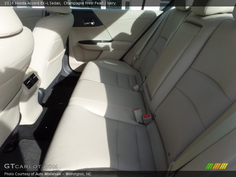 Champagne Frost Pearl / Ivory 2016 Honda Accord EX-L Sedan