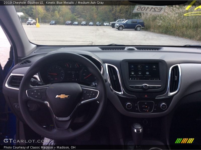 Kinetic Blue Metallic / Medium Ash Gray 2019 Chevrolet Equinox LS