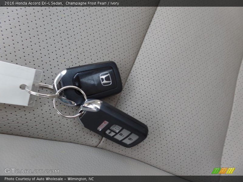 Champagne Frost Pearl / Ivory 2016 Honda Accord EX-L Sedan