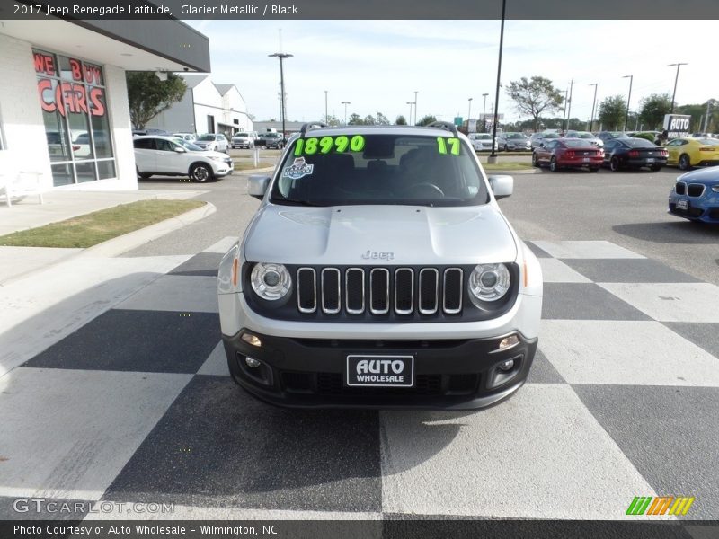 Glacier Metallic / Black 2017 Jeep Renegade Latitude