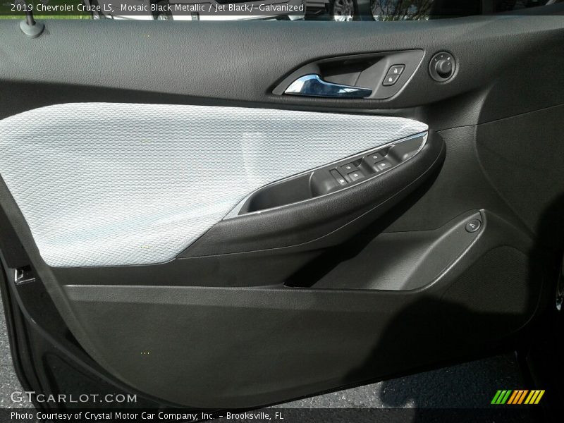 Mosaic Black Metallic / Jet Black/­Galvanized 2019 Chevrolet Cruze LS
