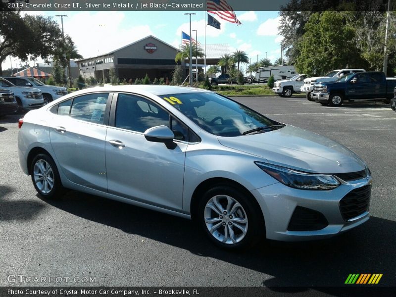 Silver Ice Metallic / Jet Black/­Galvanized 2019 Chevrolet Cruze LT