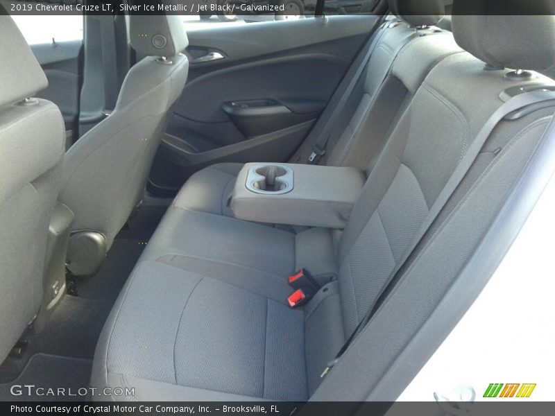 Silver Ice Metallic / Jet Black/­Galvanized 2019 Chevrolet Cruze LT