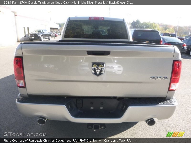 Bright Silver Metallic / Black/Diesel Gray 2019 Ram 1500 Classic Tradesman Quad Cab 4x4