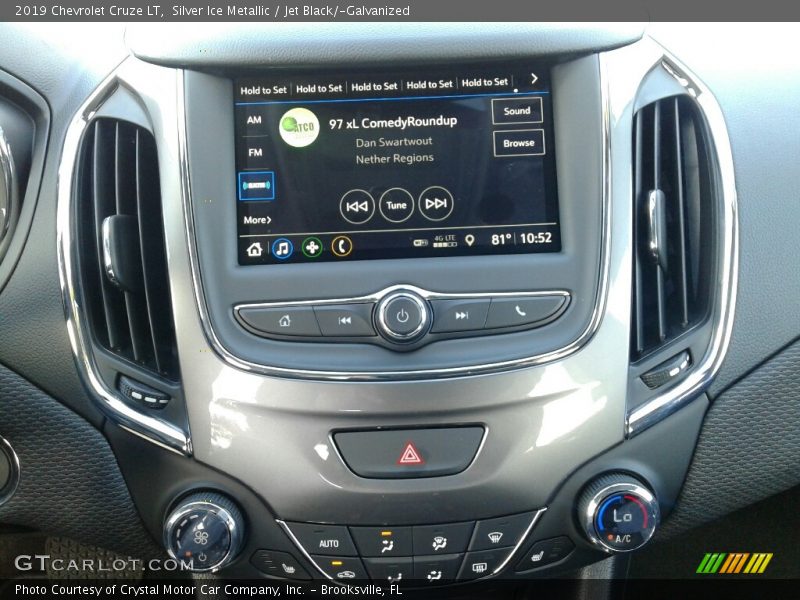 Silver Ice Metallic / Jet Black/­Galvanized 2019 Chevrolet Cruze LT