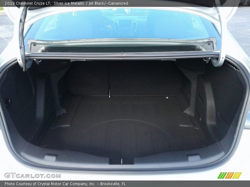 Silver Ice Metallic / Jet Black/­Galvanized 2019 Chevrolet Cruze LT
