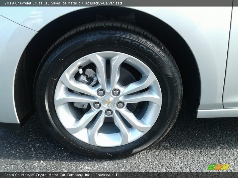 Silver Ice Metallic / Jet Black/­Galvanized 2019 Chevrolet Cruze LT