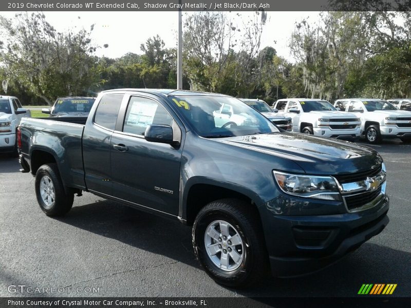 Front 3/4 View of 2019 Colorado WT Extended Cab