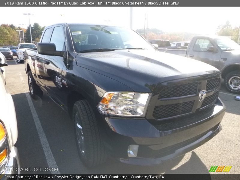 Brilliant Black Crystal Pearl / Black/Diesel Gray 2019 Ram 1500 Classic Tradesman Quad Cab 4x4