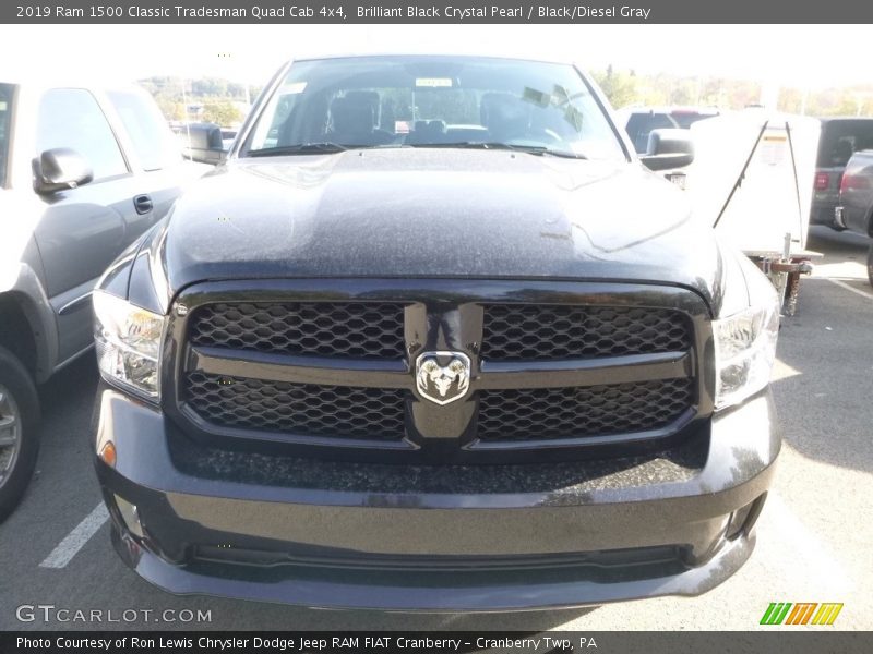 Brilliant Black Crystal Pearl / Black/Diesel Gray 2019 Ram 1500 Classic Tradesman Quad Cab 4x4
