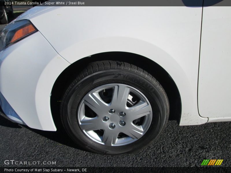 Super White / Steel Blue 2014 Toyota Corolla L