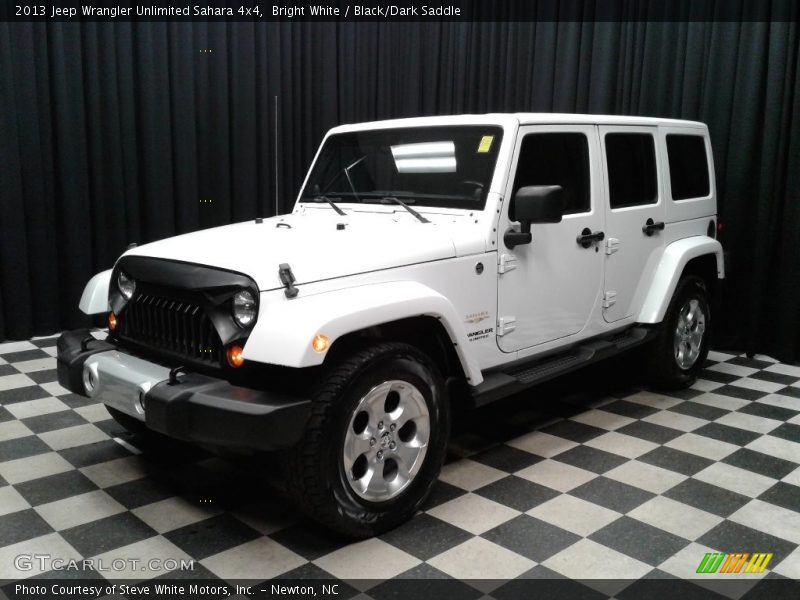 Bright White / Black/Dark Saddle 2013 Jeep Wrangler Unlimited Sahara 4x4