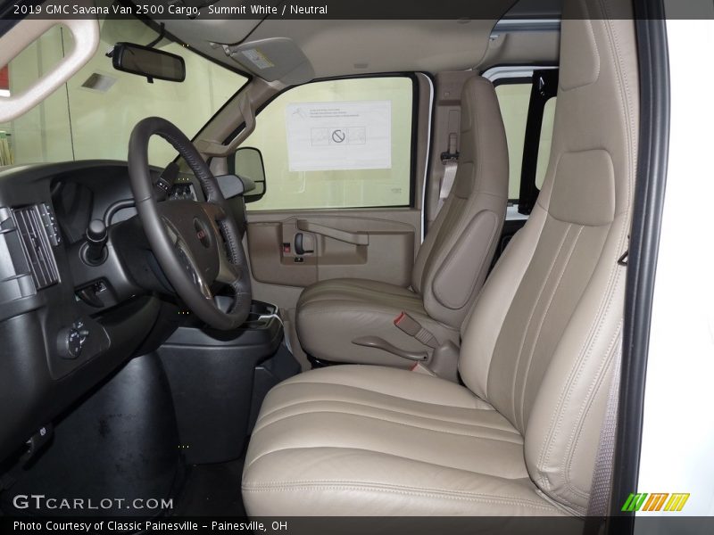 Summit White / Neutral 2019 GMC Savana Van 2500 Cargo