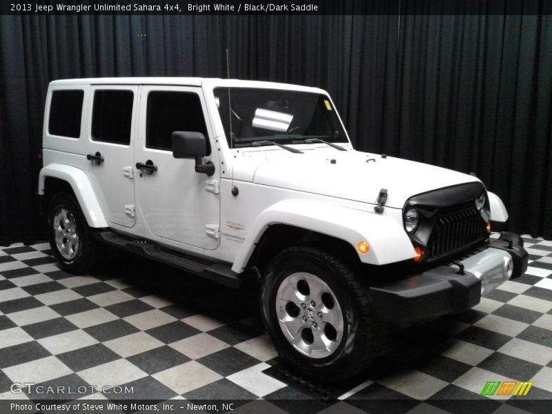 Bright White / Black/Dark Saddle 2013 Jeep Wrangler Unlimited Sahara 4x4