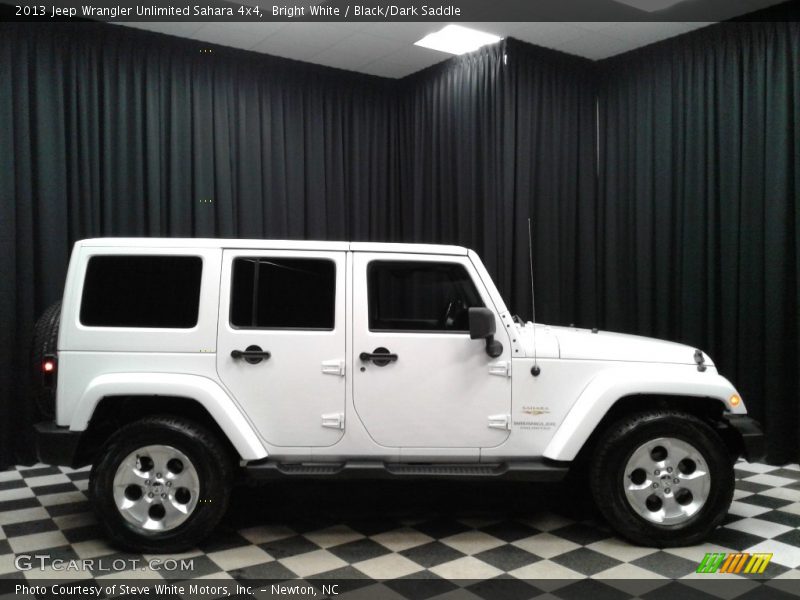 Bright White / Black/Dark Saddle 2013 Jeep Wrangler Unlimited Sahara 4x4