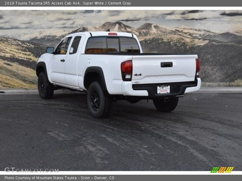 Super White / Cement Gray 2019 Toyota Tacoma SR5 Access Cab 4x4