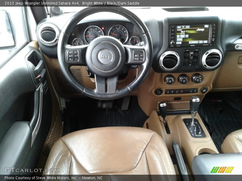 Bright White / Black/Dark Saddle 2013 Jeep Wrangler Unlimited Sahara 4x4