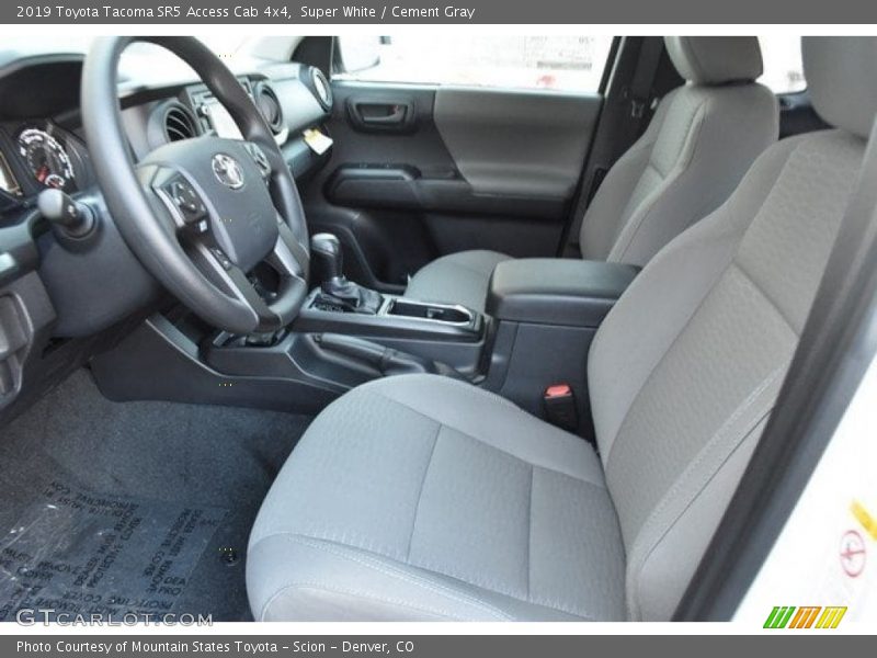 Super White / Cement Gray 2019 Toyota Tacoma SR5 Access Cab 4x4