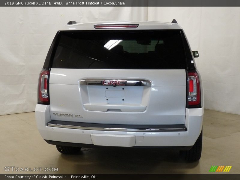 White Frost Tintcoat / Cocoa/Shale 2019 GMC Yukon XL Denali 4WD