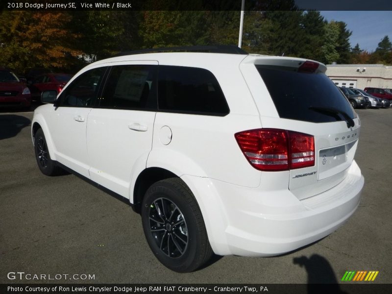 Vice White / Black 2018 Dodge Journey SE