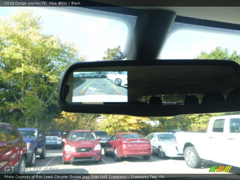 Vice White / Black 2018 Dodge Journey SE
