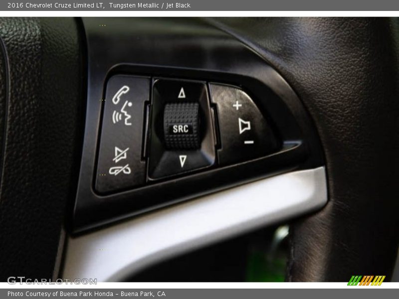 Tungsten Metallic / Jet Black 2016 Chevrolet Cruze Limited LT