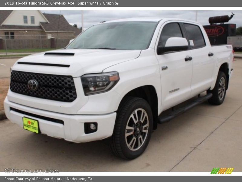 Super White / Graphite 2019 Toyota Tundra SR5 CrewMax 4x4