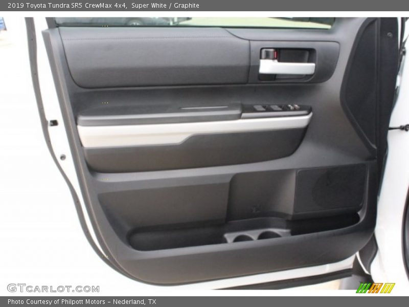 Super White / Graphite 2019 Toyota Tundra SR5 CrewMax 4x4