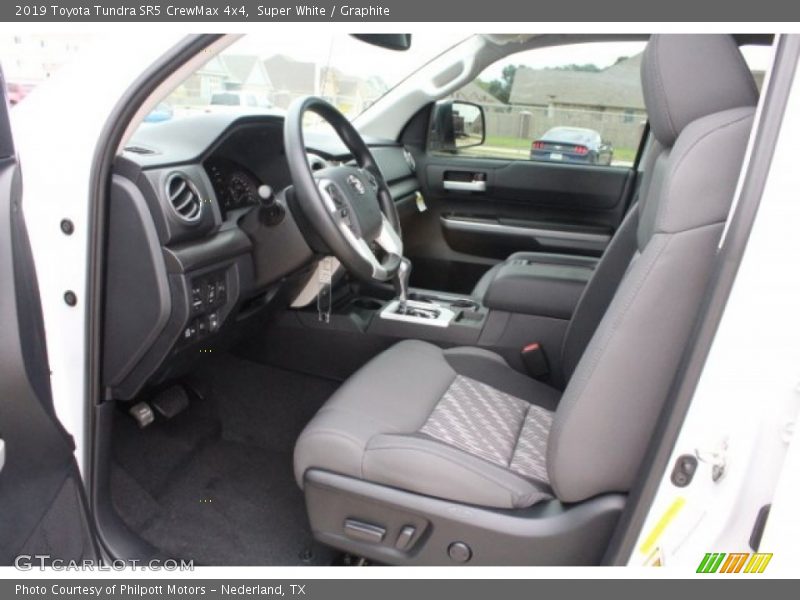 Super White / Graphite 2019 Toyota Tundra SR5 CrewMax 4x4