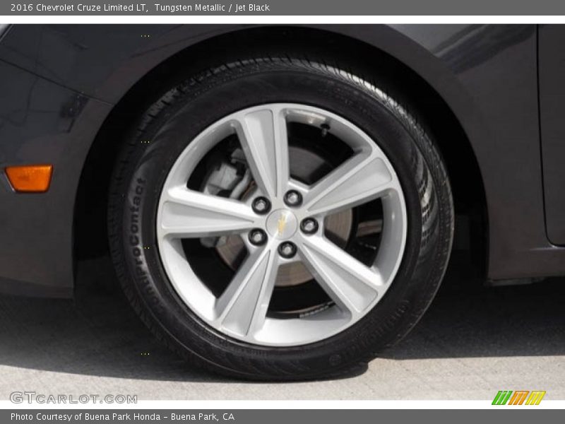 Tungsten Metallic / Jet Black 2016 Chevrolet Cruze Limited LT