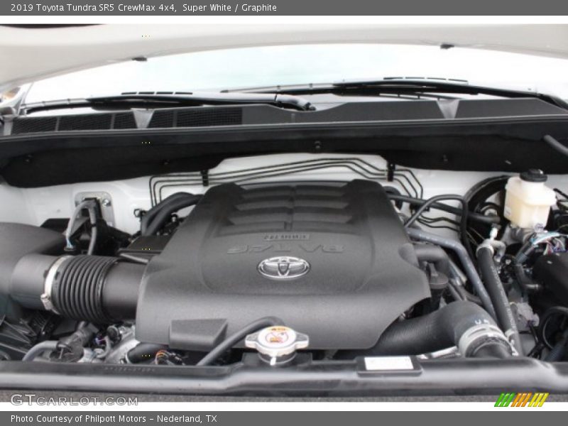 Super White / Graphite 2019 Toyota Tundra SR5 CrewMax 4x4