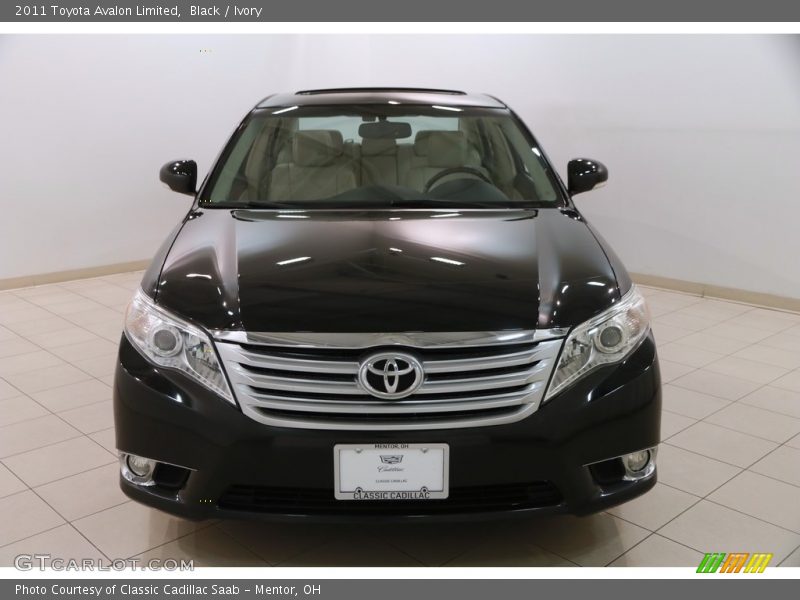 Black / Ivory 2011 Toyota Avalon Limited