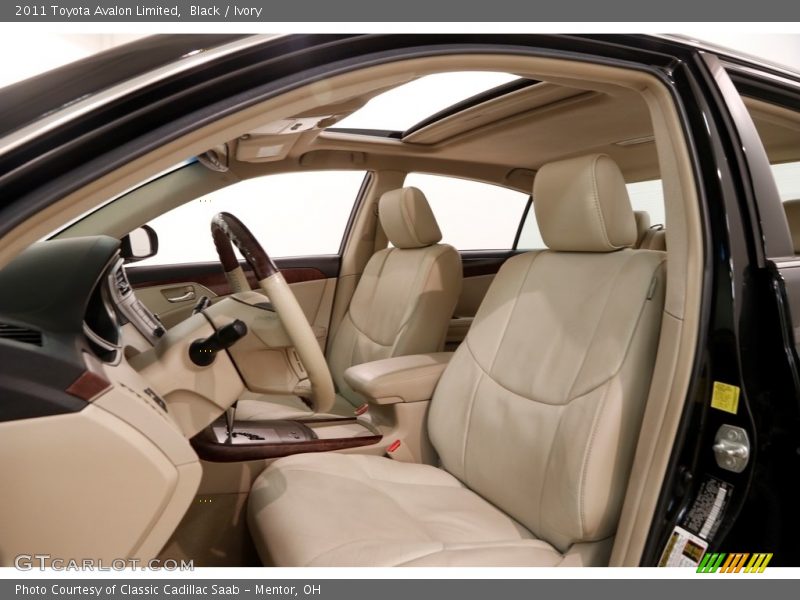 Black / Ivory 2011 Toyota Avalon Limited