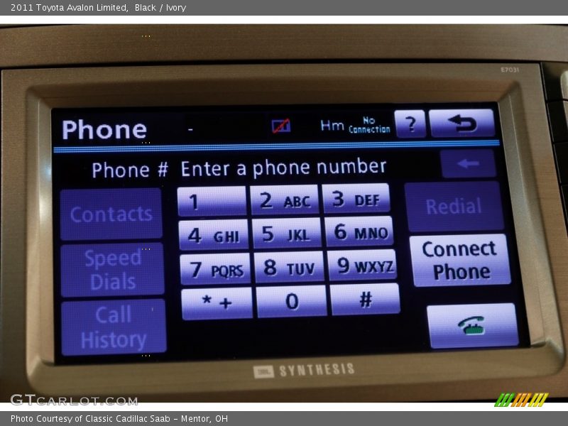 Black / Ivory 2011 Toyota Avalon Limited