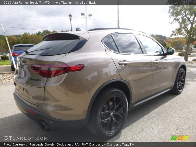 Imola Titanium Metallic / Black 2019 Alfa Romeo Stelvio Ti AWD