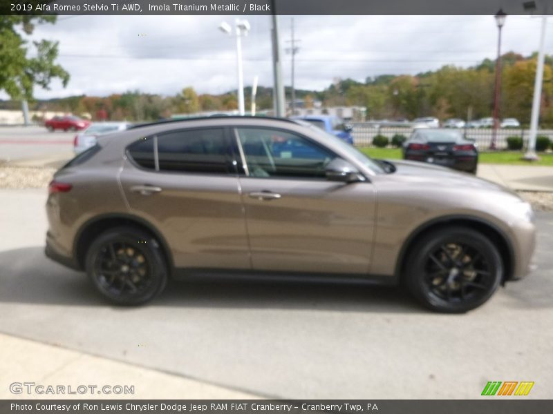 Imola Titanium Metallic / Black 2019 Alfa Romeo Stelvio Ti AWD