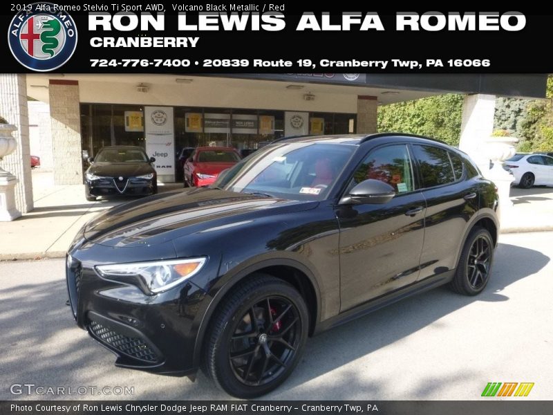 Volcano Black Metallic / Red 2019 Alfa Romeo Stelvio Ti Sport AWD