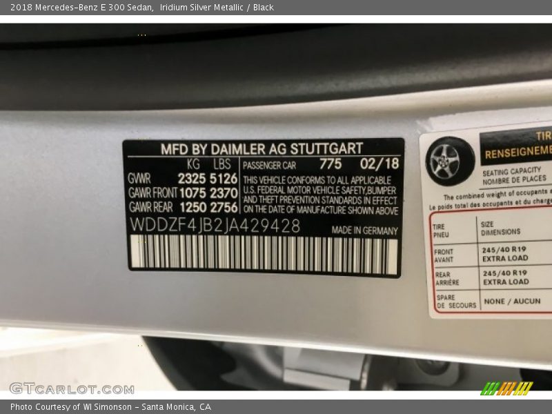Iridium Silver Metallic / Black 2018 Mercedes-Benz E 300 Sedan