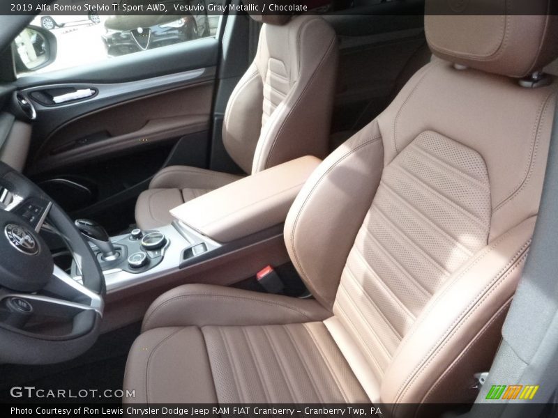 Vesuvio Gray Metallic / Chocolate 2019 Alfa Romeo Stelvio Ti Sport AWD