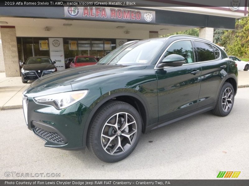 Verde Visconti (Green) Metallic / Black 2019 Alfa Romeo Stelvio Ti AWD