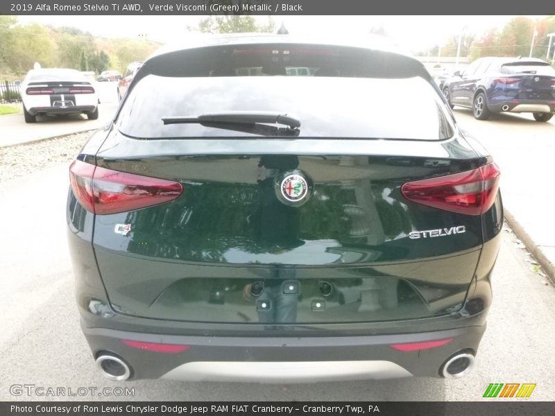 Verde Visconti (Green) Metallic / Black 2019 Alfa Romeo Stelvio Ti AWD