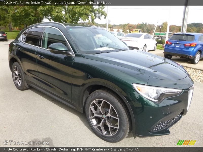 Front 3/4 View of 2019 Stelvio Ti AWD
