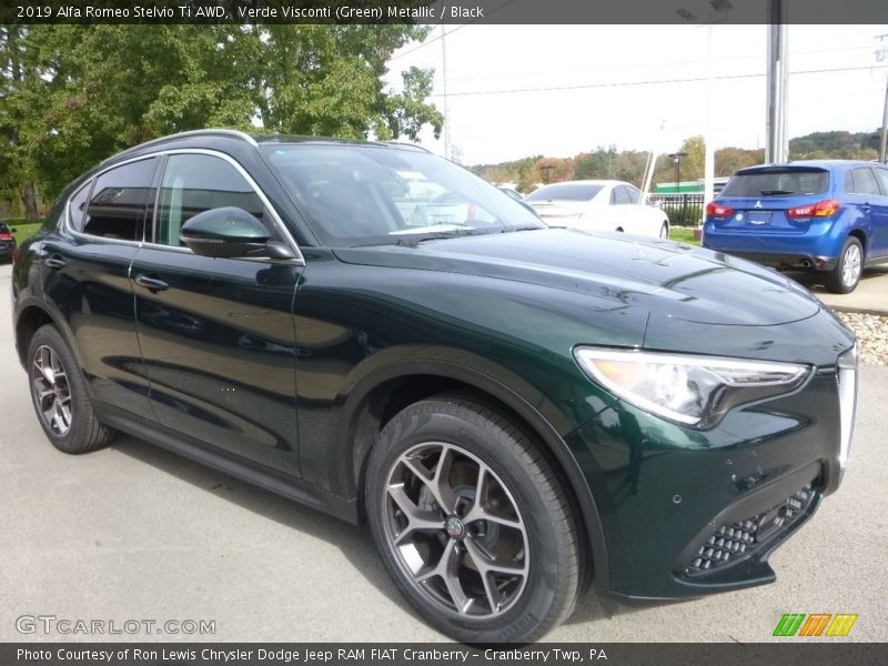 Verde Visconti (Green) Metallic / Black 2019 Alfa Romeo Stelvio Ti AWD