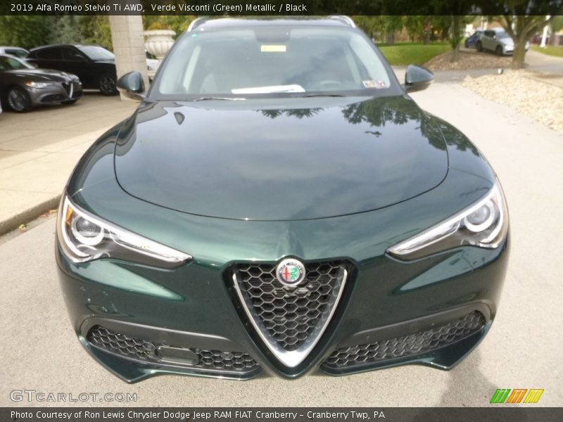 Verde Visconti (Green) Metallic / Black 2019 Alfa Romeo Stelvio Ti AWD