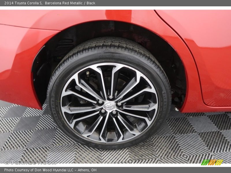 Barcelona Red Metallic / Black 2014 Toyota Corolla S