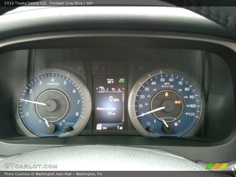 Predawn Gray Mica / Ash 2019 Toyota Sienna XLE