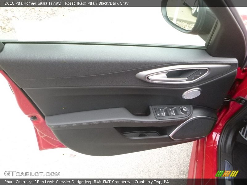 Rosso (Red) Alfa / Black/Dark Gray 2018 Alfa Romeo Giulia Ti AWD