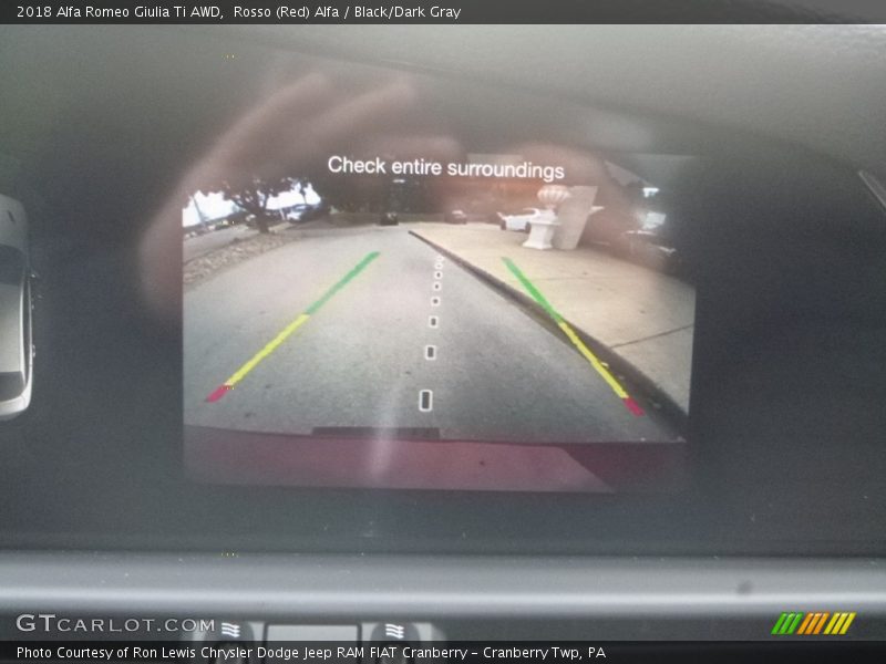 Rosso (Red) Alfa / Black/Dark Gray 2018 Alfa Romeo Giulia Ti AWD